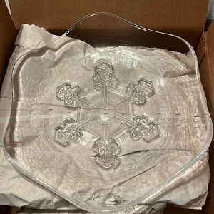 Simon Pearce snowflake glass dish